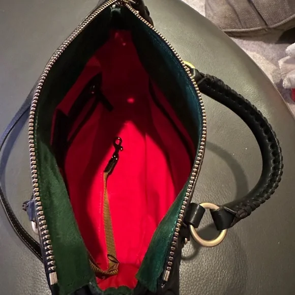 Dooney & Bourke Black Leather Satchel w/ Tassel Details & Red Lining - Picture 4 of 6